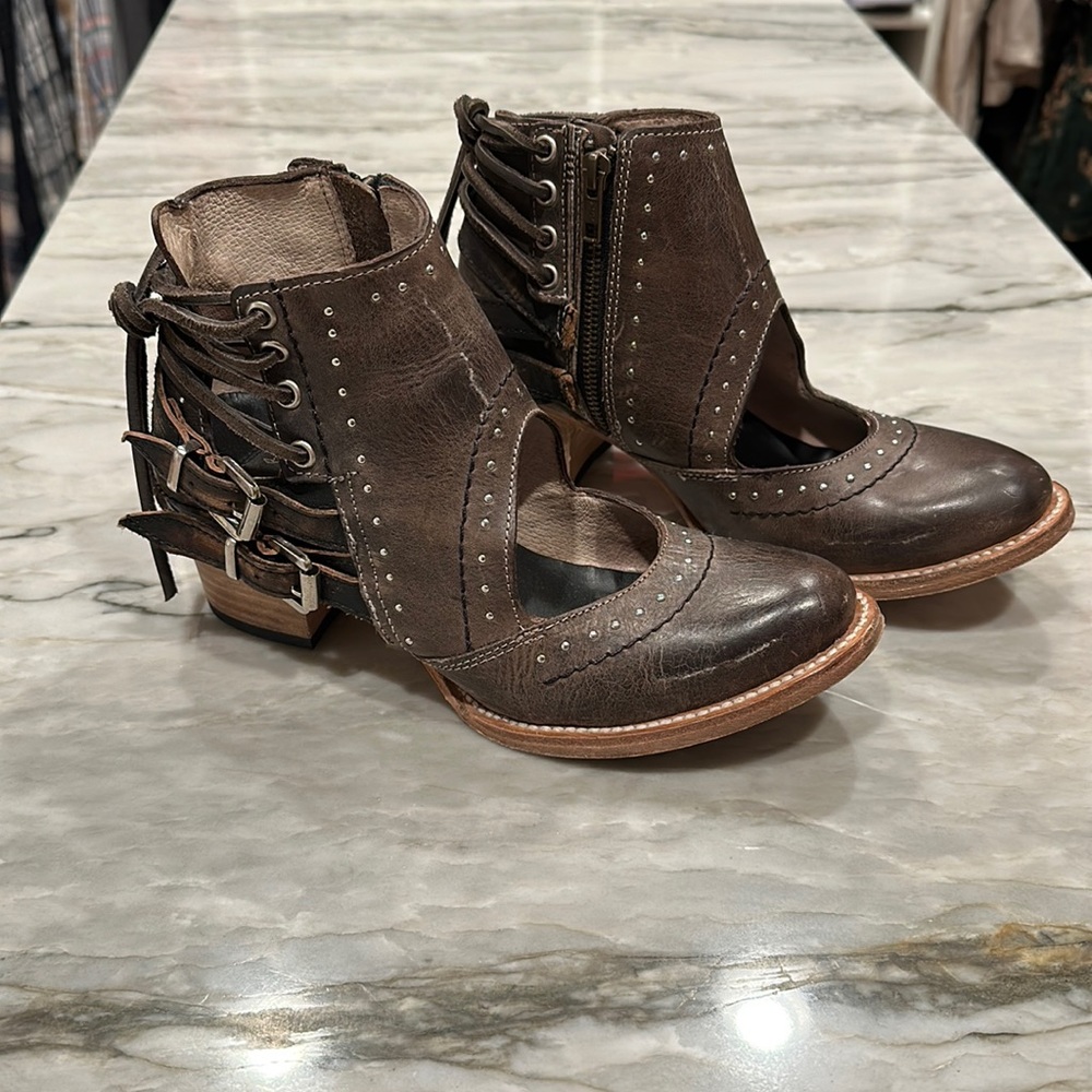 Freebird by Steven Brown Cutout Studded Leather Heeled Ankle Boots